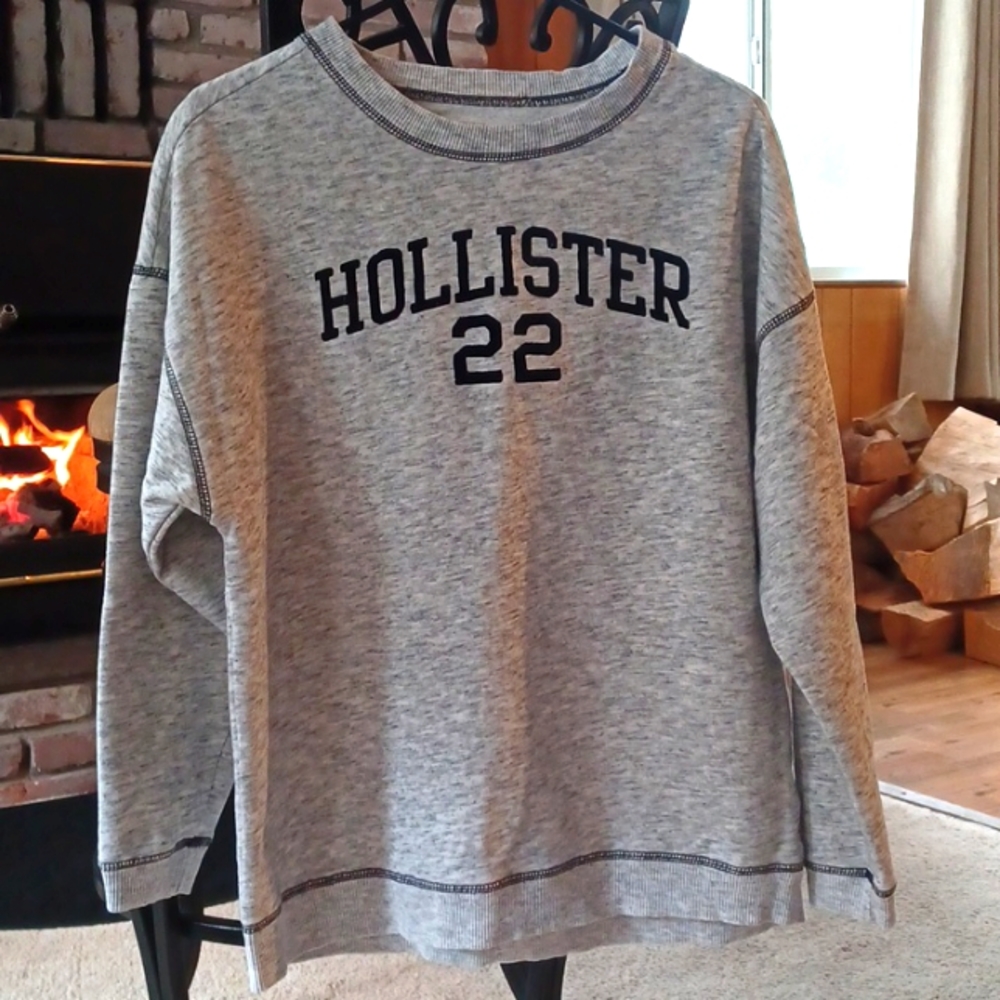 Women's sweatshirt